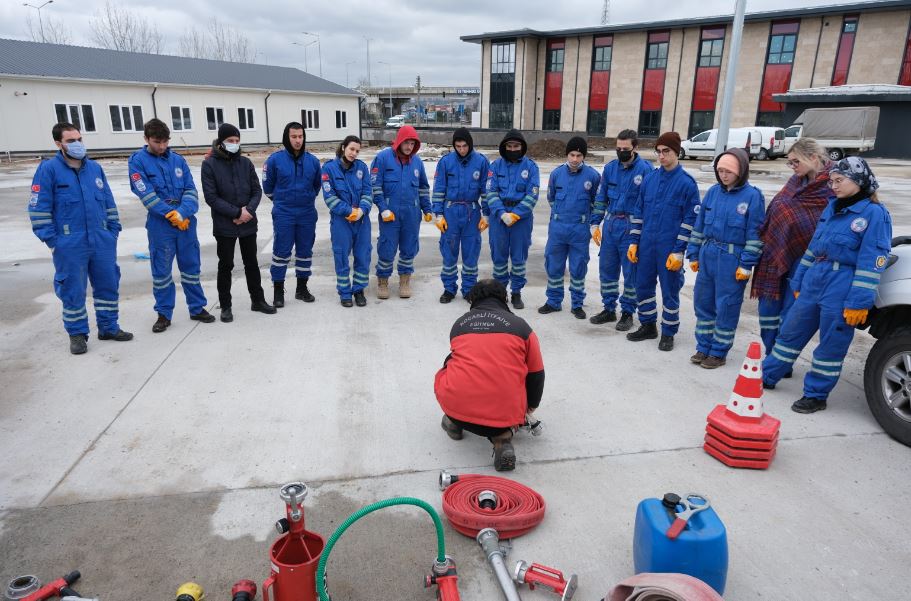 Kocaeli İtfaiyesinden YÜDAK’a eğitim