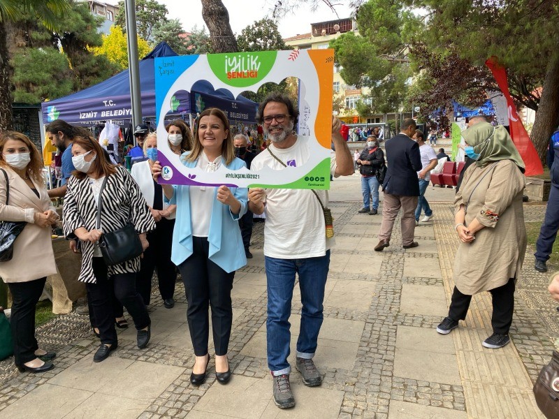 İZMİT ÇARŞISI İYİLİK ŞENLİĞİ İÇİN GERİ SAYIM BAŞLADI