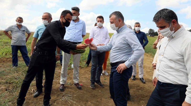 Başkan Büyükakın, “Verdiğimiz destekler verimli ürünlere dönüştü”