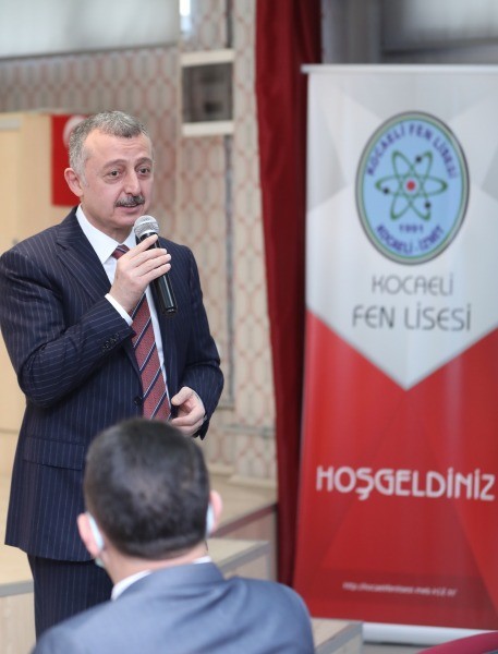 Başkan Büyükakın, Fen Lisesi öğrencileriyle buluştu