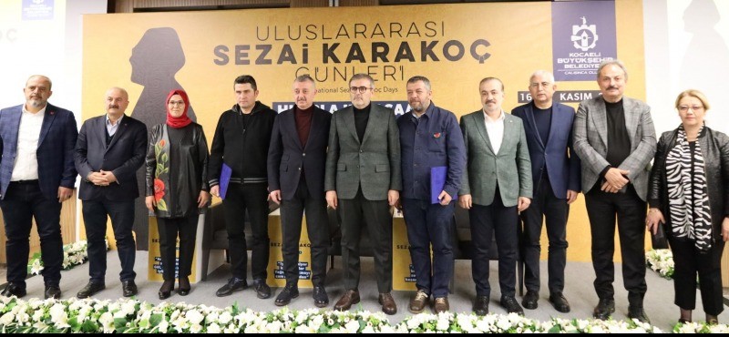 Sezai Karakoç Günleri’nin kapanışına katılan Mahir Ünal, ‘DÜNYAYA ORTAÇAĞI YENİDEN YAŞATIYORLAR’