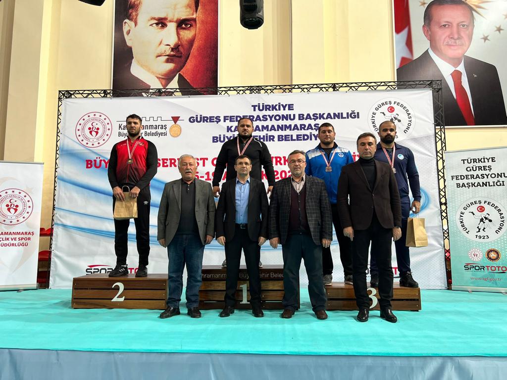 Minderin zirvesinde Kağıtspor var