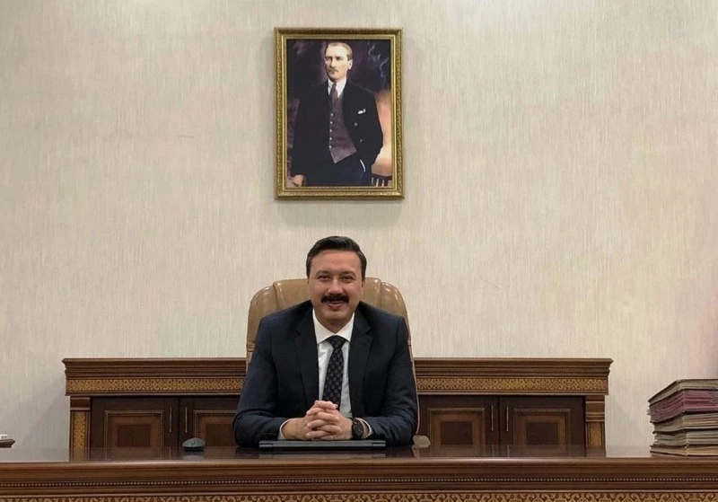 Kaymakam Müfit Gültekin Gölcük halkının bayramını kutladı