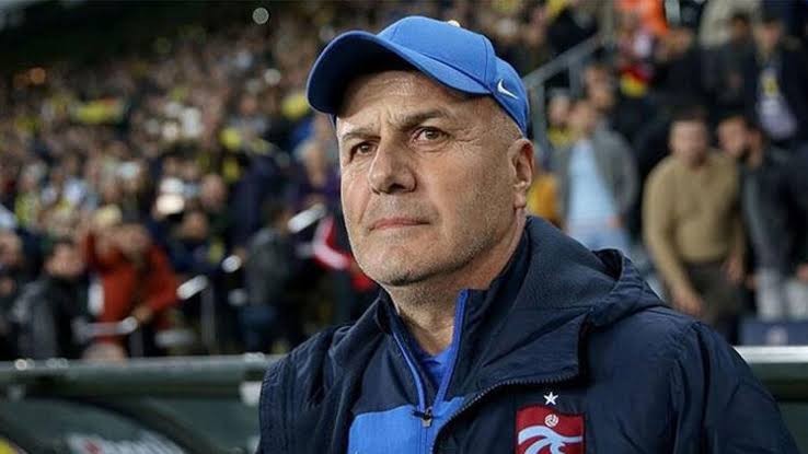 Gölcükspor’da Taner Gülleri ve ekibinin görevine son verildi   SADİ TEKELİOĞLU GÖREVE BAŞLADI
