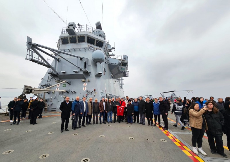 TCG Anadolu, Kocaeli’ye heyecan ve gurur verdi