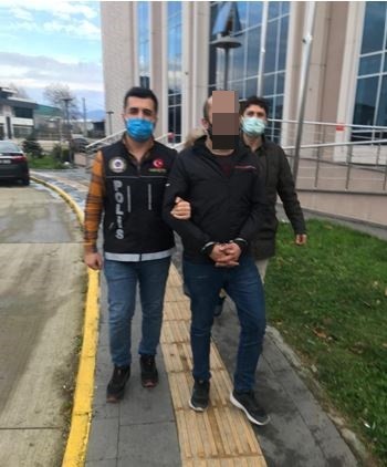 Gölcük’te 2 şüpheli kıskıvrak yakalandı