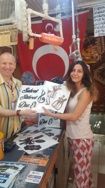 ‘SEVGİ PARA İLE SATIN ALINAN BİR DUYGU DEĞİL’