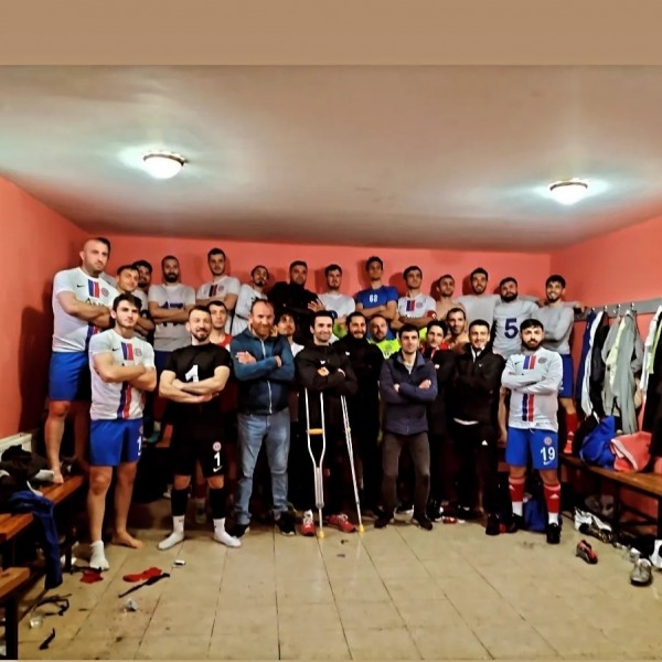 Harb-İş Spor Derince’yi 2-1 yendi TARİHİNDE İLK DEFA BAL LİGİNE YÜKSELDİ
