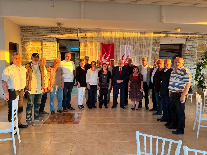 Yeniden Refah Partisi Gölcüklü Muhtarlar ile buluştu ‘YAŞANABİLİR TÜRKİYE’Yİ MUHTARLAR İLE KURACAĞIZ’