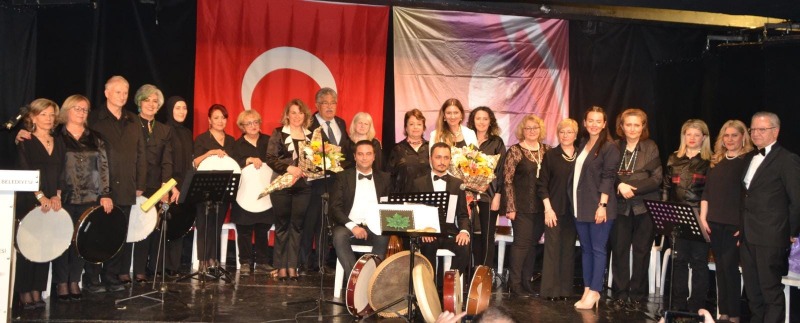 Bendir Sınıfı öğrencilerinden muhteşem konser MÜZİKSEVERLER SALONA SIĞMADI