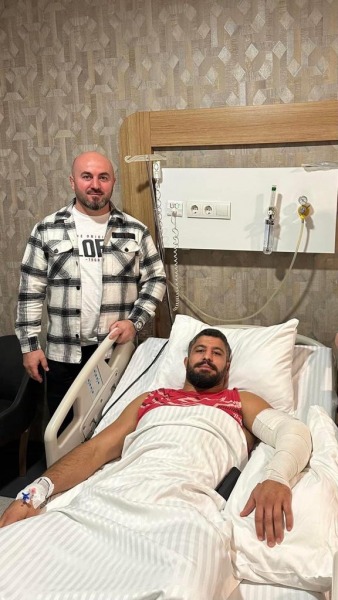 Büyükşehir Belediyesi Kağıtspor’un başarılı Başpehlivanı Seçkin Duman ameliyat oldu