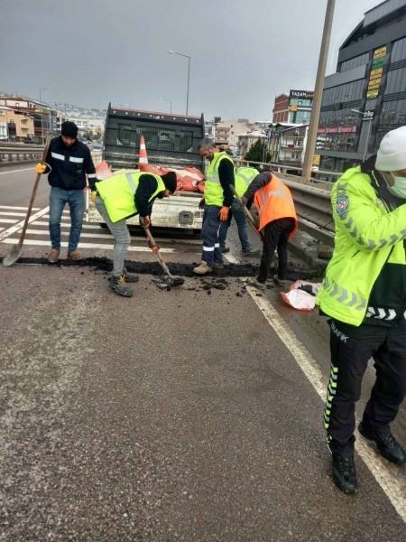 Karın bozduğu yollara hızlı müdahale
