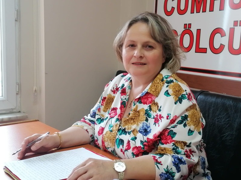 Gölcük CHP’li Kadınlardan ‘Yaşamhak’ açıklamasına destek İŞERİ, ‘ASLA YALNIZ DEĞİLSİNİZ’