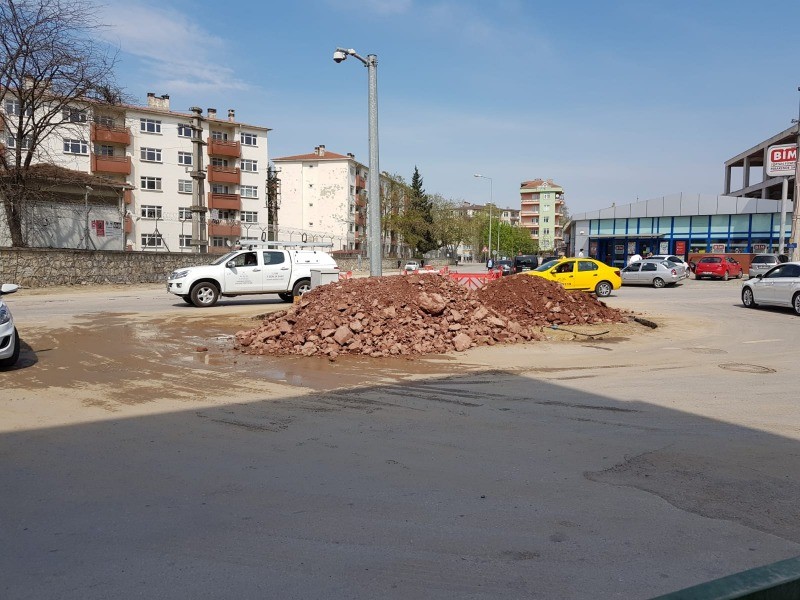 Gölcük trafiğini rahatlatacak o projede sona geliniyor