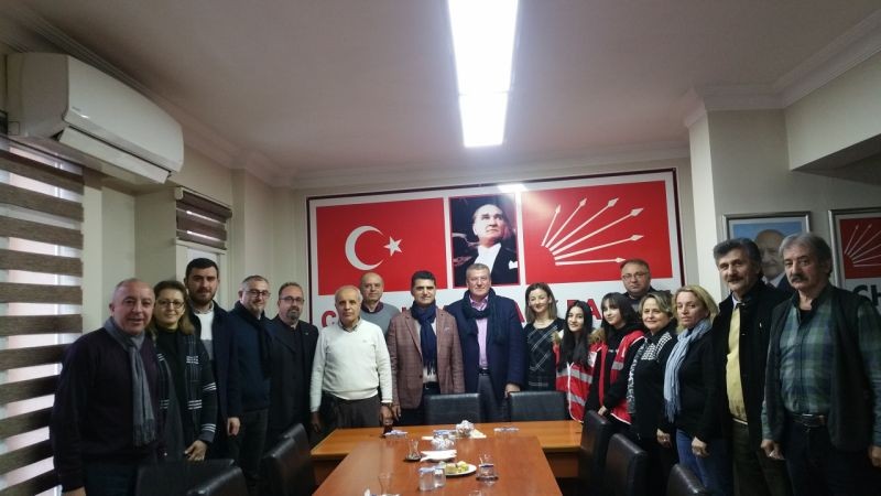 Kızılay CHP İlçe Başkanı Fikret Gürel ve Yönetimini tebrik etti