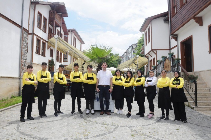 Yalı Evleri pırıl pırıl hizmetiyle CAZİBE MERKEZİ