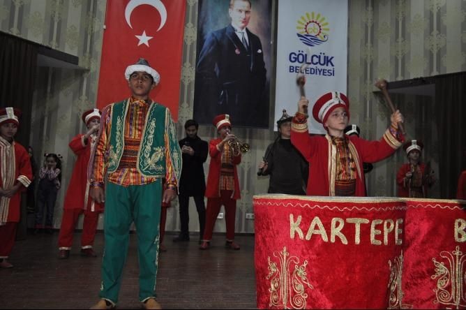 İHH Çocuk Şenliği yoğun bir katılım ile gerçekleşti