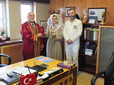 İLÇE MÜFTÜLÜĞÜ’NDE İLK RESMİ NİKAH MERASİMİ DÜZENLENDİ