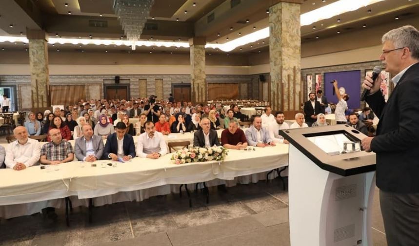 AK Parti Antikkapı’da toplandı ELLİBEŞ, ‘HEDEFLERİMİZDEN SAPMAYACAĞIZ’
