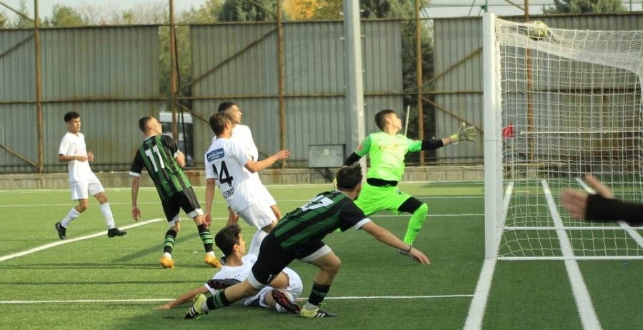 Kocaelispor U-16 takımı Tuzlaspor’u 2-1 mağlup etti