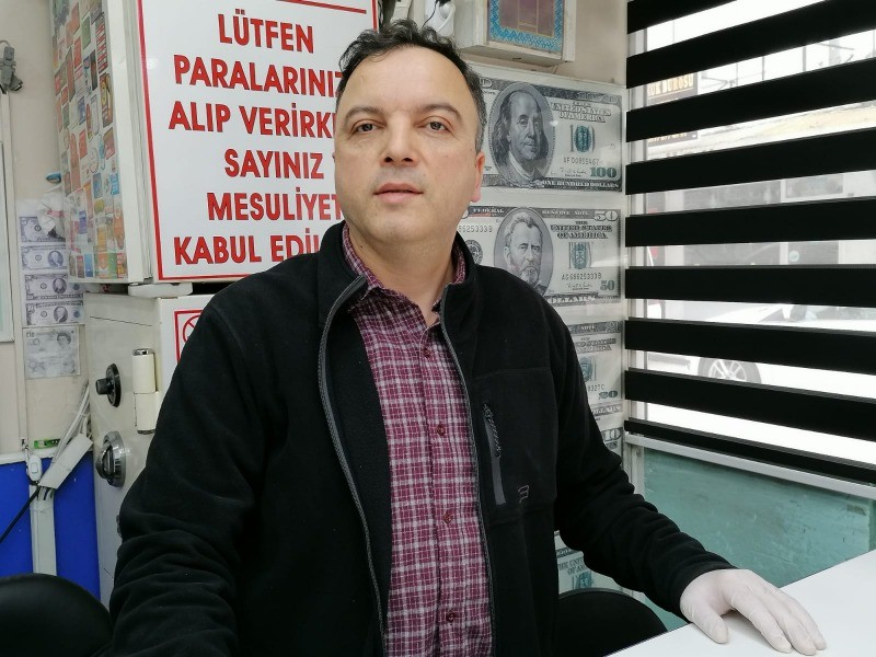 Dövizde yukarı yönlü dalgalanmalar devam ediyor
