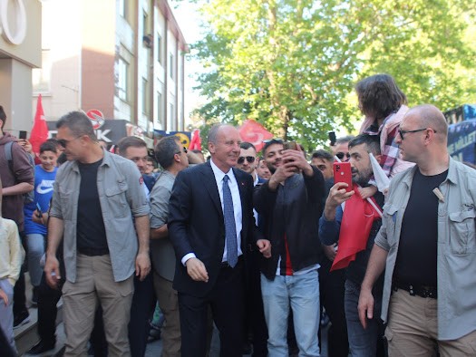 Cumhurbaşkanı Adayı Muharrem İnce İzmit ve Gölcük’e geldi ‘TERÖRÜN KÖKÜNÜ KAZIYACAĞIZ’