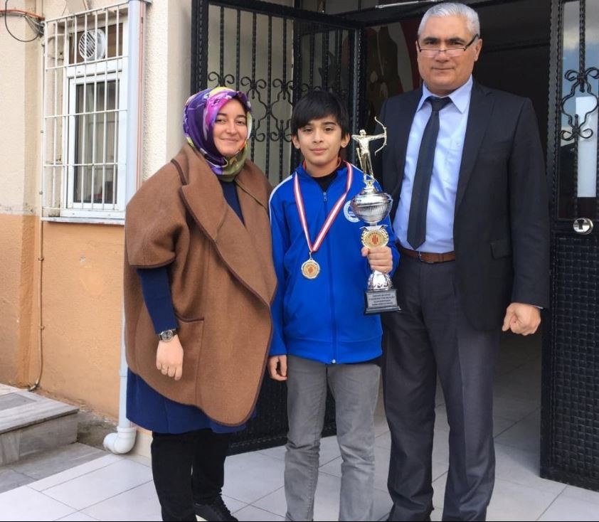 Yazlık Tabosan Ortaokulu 7. Sınıf Öğrencisi Hamza Yolcu’dan büyük başarı