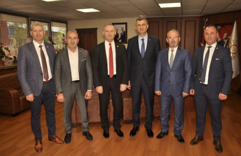 Harb-İş’ten Başkan Sezer’e tebrik ziyareti