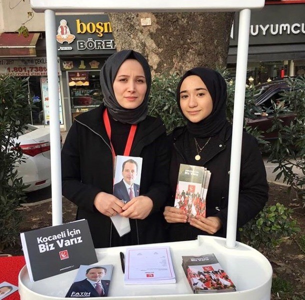 İYİ Parti’li Gençlerden örnek etkinlik ‘SOKAKTAKİ DOSTLARIMIZI UNUTMAYALIM’