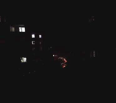 Yüzbaşılar Mahallesi ve çevre Sokaklar akşamları karanlık oluyor ‘TEDİRGİN OLUYORUZ’
