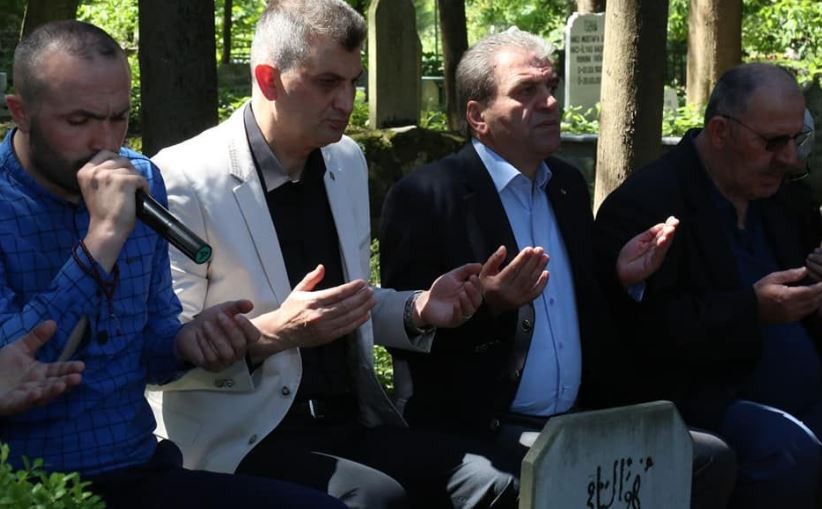 İhsaniye eski Belediye Başkanı Hüseyin Kurt kabri başında anıldı