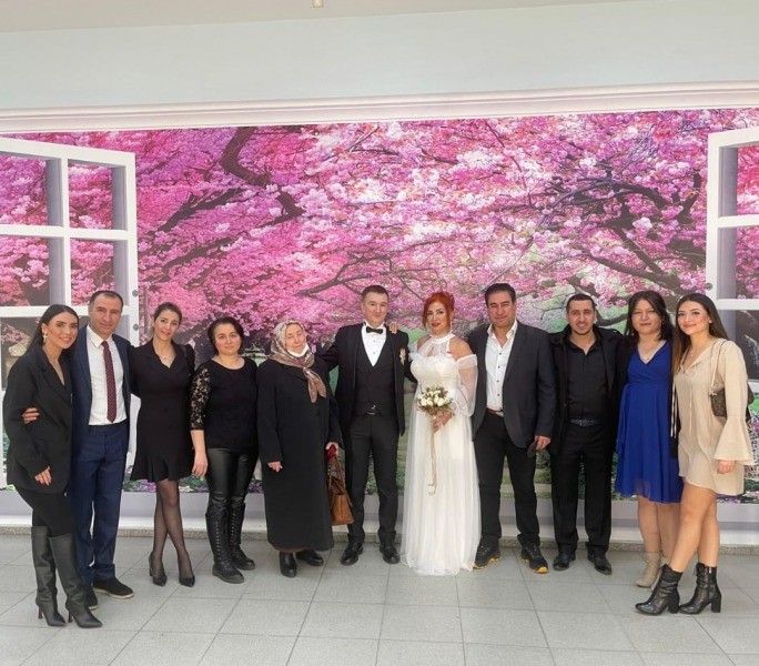 Jimnastik Kulübü Başkanı Muazzez Erdoğan Avukat Hüseyin Olcay ile DÜNYA EVİNE GİRDİ