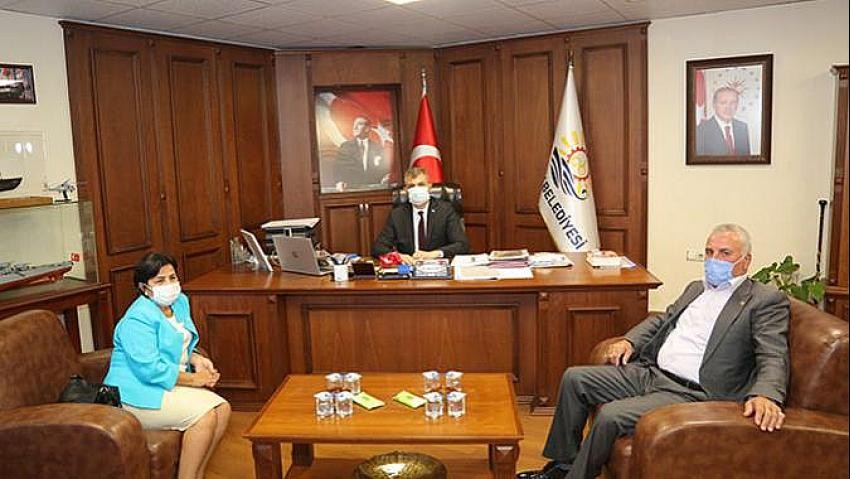 Muhtarlar Derneği’nden Başkan Sezer’e ziyaret