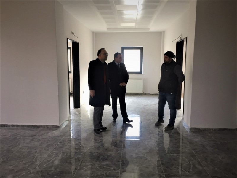 Yunus Emre Sağlık Ocağı’nın yapımı sorunsuz ilerliyor KAYMAKAM KARABULUT İNCELEMELERDE BULUNDU