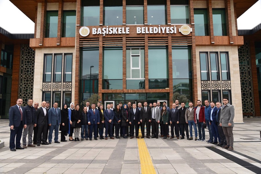 Başkan Yasin Özlü’ye İlk Tebrik Ziyareti Ulaşım Park’tan