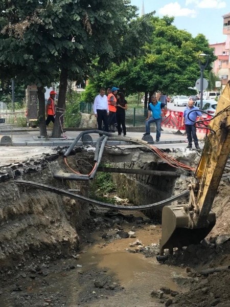 Değirmendere’de çöken yol onarılıyor SEZER, ‘YOL 15 GÜNDE KULLANIMA AÇILACAK’