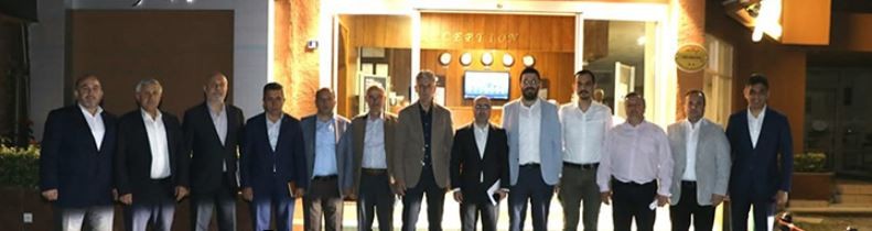 İl Başkanı Ellibeş Sahurda 12 İlçe Başkanıyla bir araya geldi